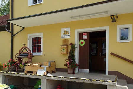 Eingang Mühlenlädla &ndash; (20.06.2018, VGN S.Dassler &copy;&nbsp;VGN GmbH)