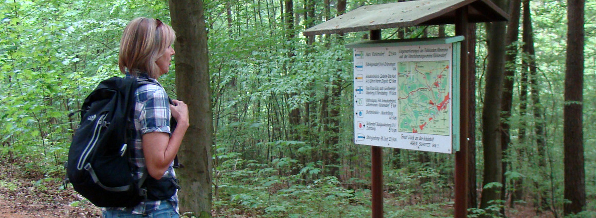 Wandertafel auf der Ludwigshöhe &ndash;  (VGN &copy;&nbsp;VGN GmbH)