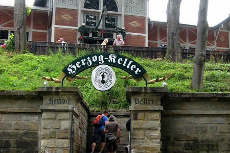 Ab in den Herzogkeller &ndash; (15.07.2010, VGN &copy;&nbsp;VGN GmbH)