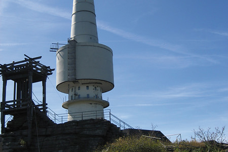 Fernmeldeturm auf dem Schneeberg &ndash; (VGN &copy;&nbsp;VGN GmbH)