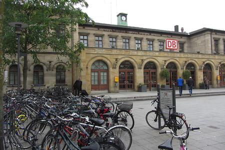 Bahnhof Erlangen &ndash; (20.08.2016, schreibwerk &copy;&nbsp;schreibwerk)
