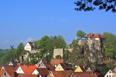 Zwei Burgen &ndash; (Tourist-Info Betzenstein &copy;&nbsp;Tourist-Info Betzenstein)