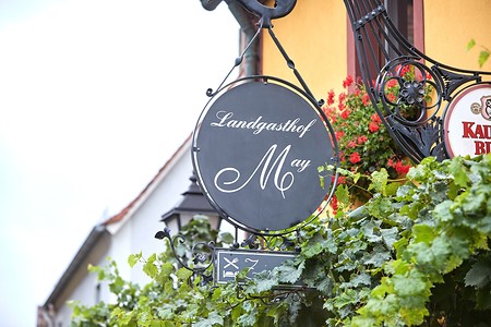 Landgasthof May Hüttenheim &ndash; (26.09.2021, Andrea Gaspar-Klein &copy;&nbsp;VGN GmbH)