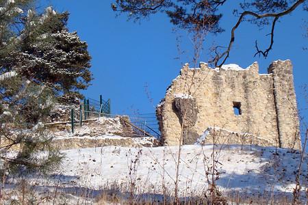 Burgruine Lichtenegg im Winter &ndash; (VGN &copy;&nbsp;VGN GmbH)