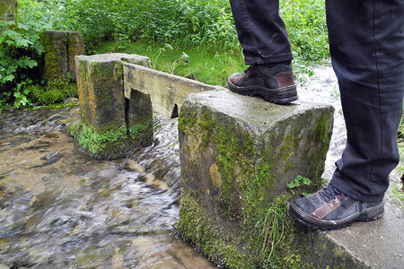Wasserverteiler im Todsfelder Tal (Start in Egloffstein) &ndash; (19.07.2012, VGN &copy;&nbsp;VGN GmbH)