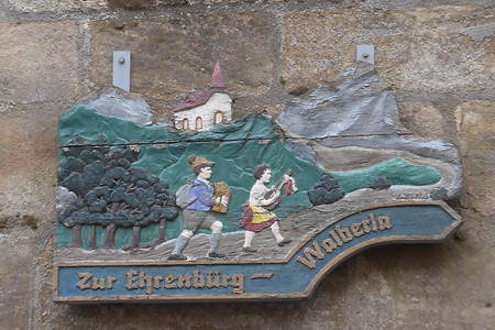 Schild zum Walberla &ndash; (14.09.2019, G. Härer &copy;&nbsp;VGN GmbH)