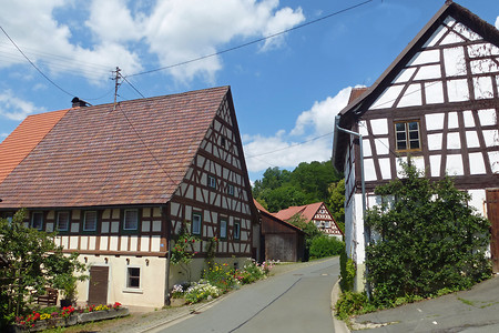 Ortsmitte Roschlaub &ndash; (VGN &copy;&nbsp;VGN GmbH)