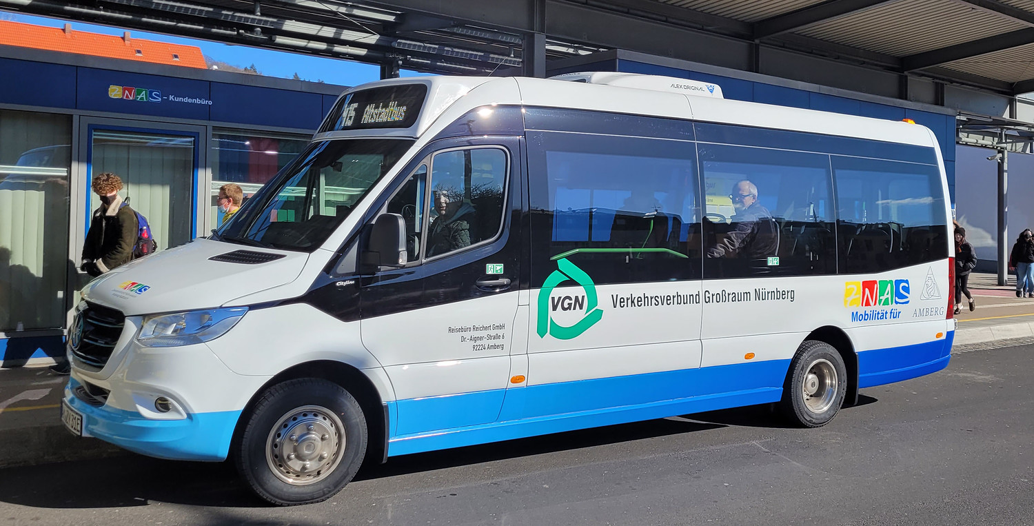 VGN-Busdesign des Zweckverbands Nahverkehr Amberg-Sulzbach (ZNAS) &ndash;  (&copy;&nbsp;VGN GmbH)