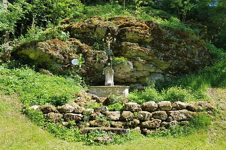 Quelle beim Traunfelder Bach &ndash; (18.05.2020, S. Dassler &copy;&nbsp;VGN GmbH)