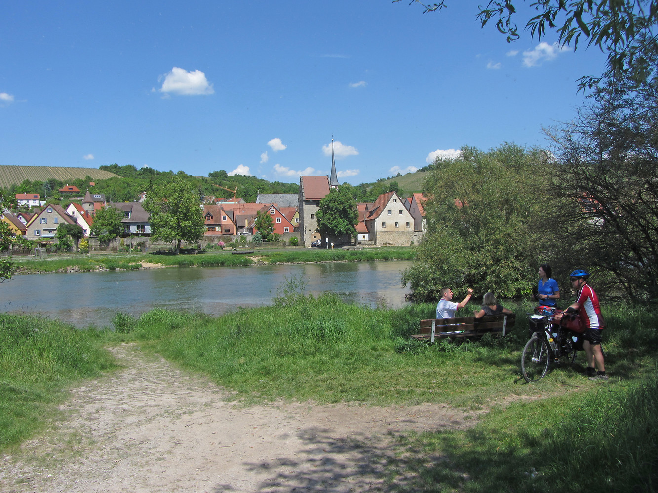 Mainradweg &ndash;  (Rück &copy;&nbsp;Rück)