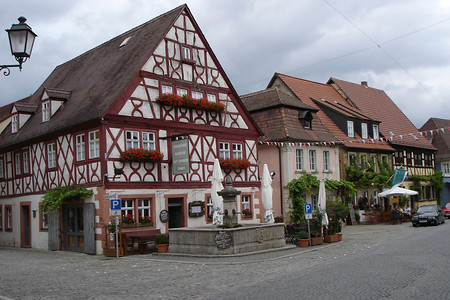 Fachwerkhaus &ndash; (25.06.2011, Rück &copy;&nbsp;Rück)