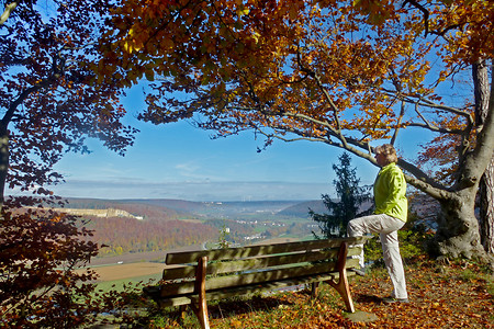 Blick ins Altmühltal &ndash; (24.10.2013, VGN &copy;&nbsp;VGN GmbH)