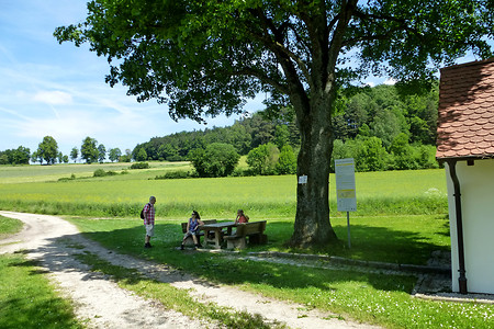 Rast an der Schlieraukapelle &ndash; (13.06.2013, VGN &copy;&nbsp;VGN GmbH)