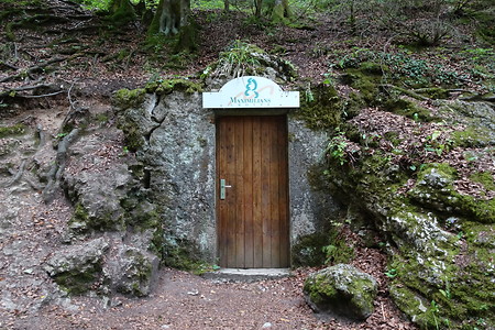 Maximiliansgrotte Eingang &ndash; (10.08.2018, VGN S.Daßler &copy;&nbsp;VGN GmbH)