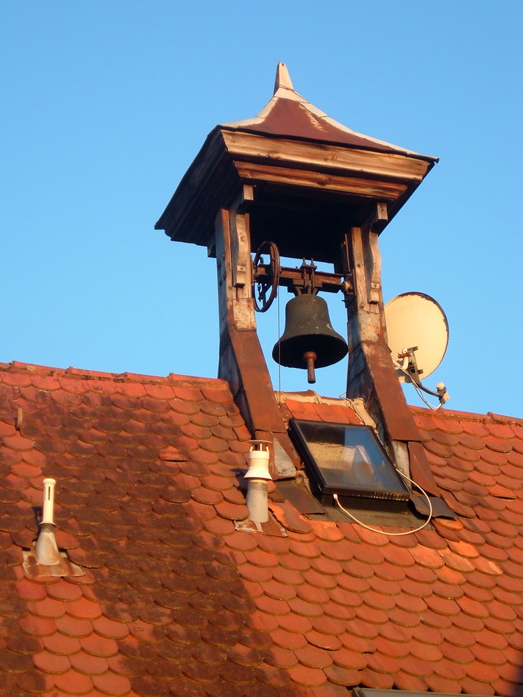 Glockenturm Weiher &ndash;  (01.10.2015, VGN &copy;&nbsp;VGN GmbH)