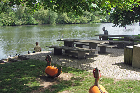 Main &ndash; (Rück &copy;&nbsp;Rück)