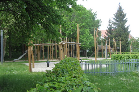 HIP Spielplatz Talstraße &ndash; (18.05.2016, schreibwerk &copy;&nbsp;schreibwerk)