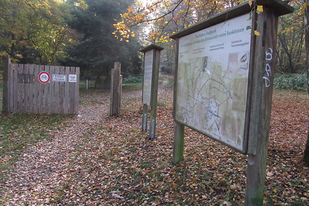 Waldweg Info &ndash; (18.05.2016, schreibwerk &copy;&nbsp;schreibwerk)