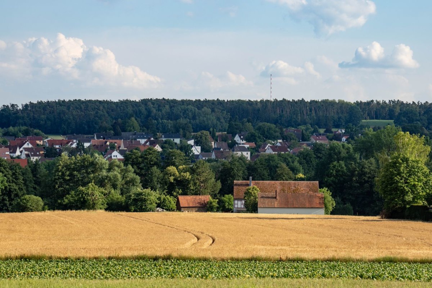 Blick auf Heidenberg &ndash;  (&copy;&nbsp;Tourismus Stadt Schwabach)
