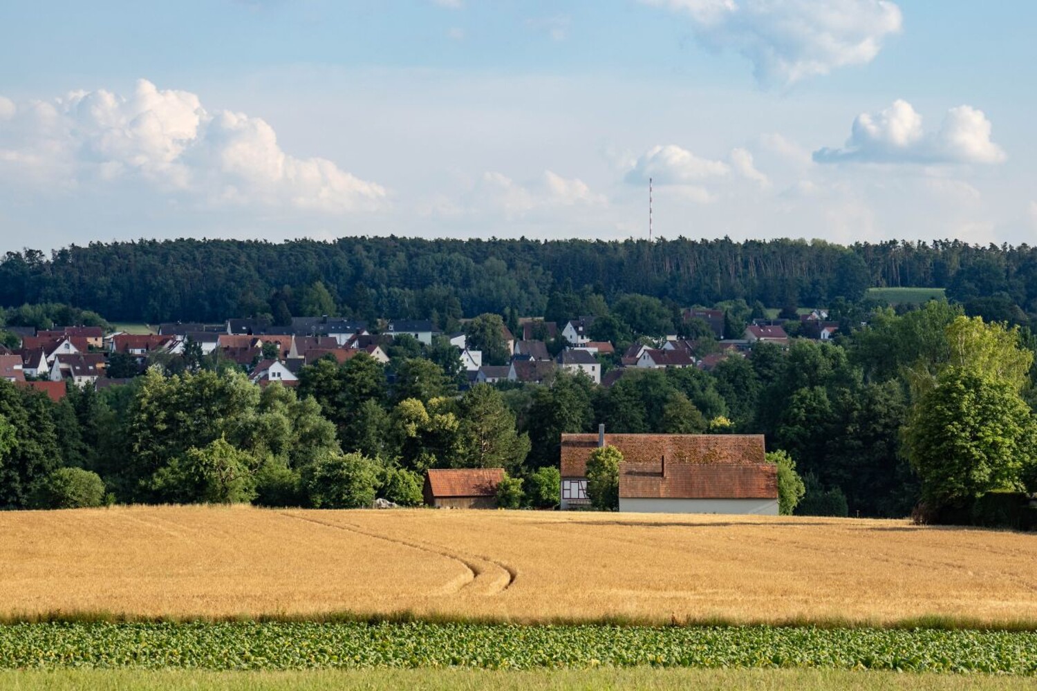 Blick auf Heidenberg &ndash;  (&copy;&nbsp;Tourismus Stadt Schwabach)