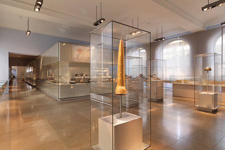 Die Sammlung Vor- und Frühgeschichte im Germanischen Nationalmuseum Nbg &ndash; (Work)