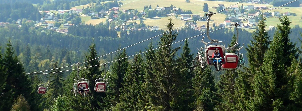 Radmitnahme in der Schwebebahn &ndash;  (20.10.2018, G. Härer &copy;&nbsp;VGN GmbH)
