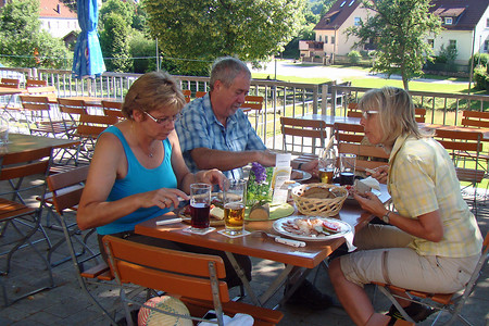 Einkehr in Oed &ndash; (01.07.2015, VGN &copy;&nbsp;VGN GmbH)