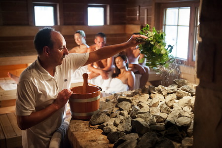 Obermain Therme Aufguss &ndash; VGN-Fahrgäste erhalten hier gegen Vorlage Ihres Fahrscheins 1 Euro Rabatt auf den regulären Eintrittspreis. (Obermain Therme &copy;&nbsp;Obermain Therme)