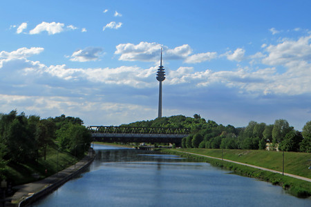 Blick zum Fernmeldeturm &ndash; (15.05.2018, VGN &copy;&nbsp;VGN GmbH)