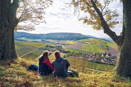 Weinpanorama-Wandern mit dem Dorfschätze-Express | Tour 195