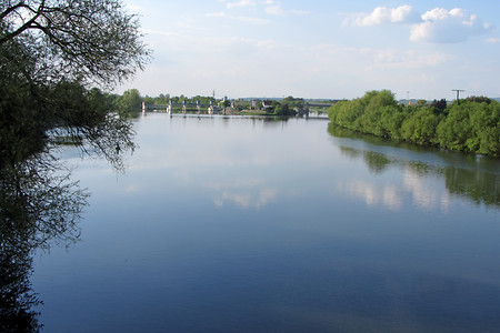 Rhein-Mein-Donau Kanal bei Neuses &ndash; (08.05.2013, VGN &copy;&nbsp;VGN GmbH)