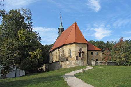 Kirche auf dem Kreuzberg &ndash; (29.09.2012, VGN &copy;&nbsp;VGN GmbH)