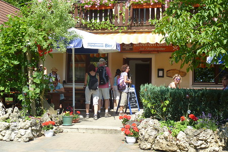 Wölfersdorfer Biergarten &ndash; (VGN &copy;&nbsp;VGN GmbH)