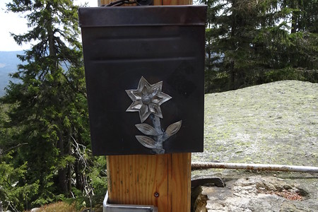 Eintragungen im Buch sind erwünscht &ndash; (05.05.2016, VGN &copy;&nbsp;VGN GmbH)