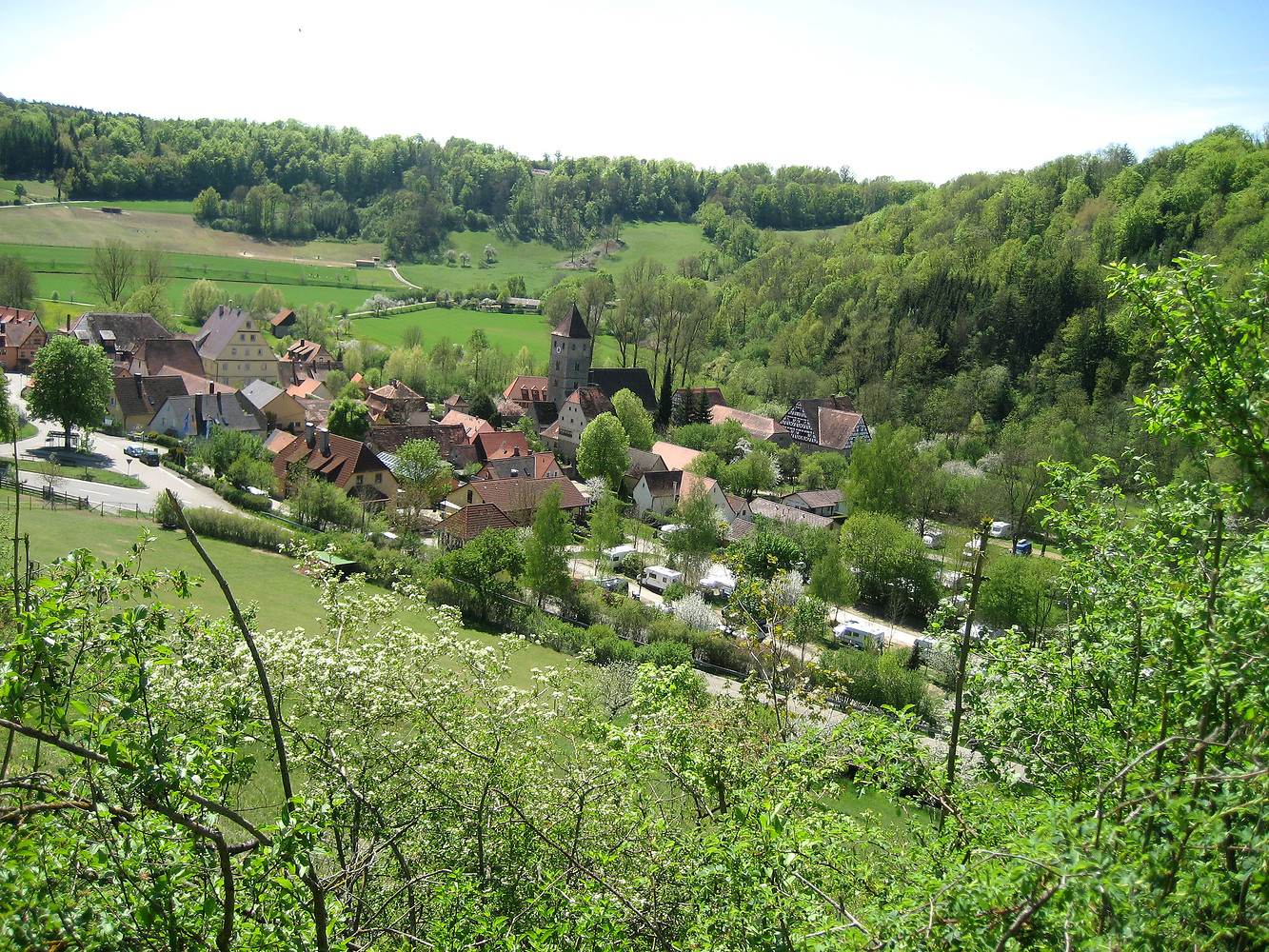 Blick auf Detwang &ndash;  (04.05.2012, VGN &copy;&nbsp;VGN GmbH)