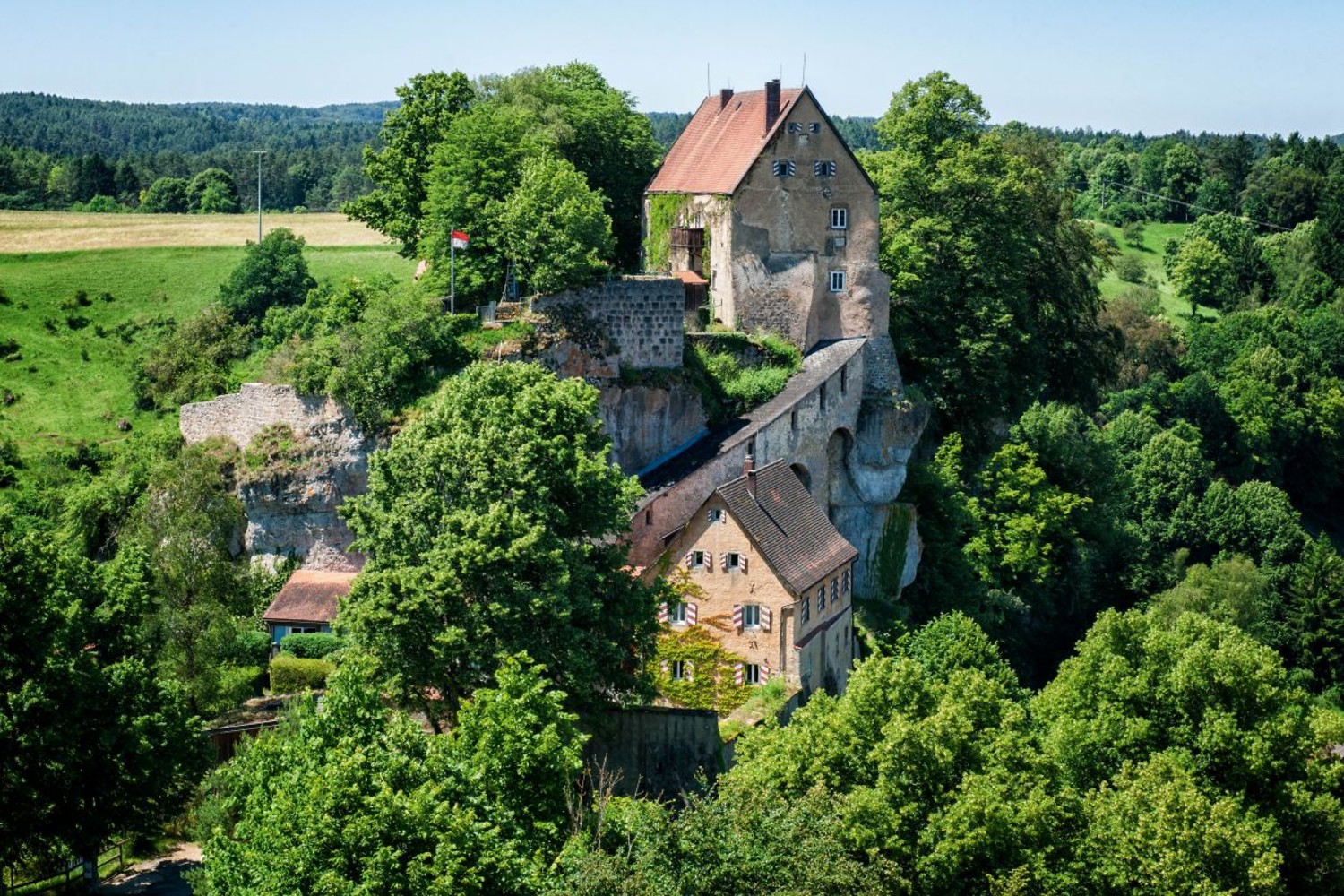 Burg Pottenstein &ndash;  (Florian Trykowski &copy;&nbsp;Franken Tourismus)