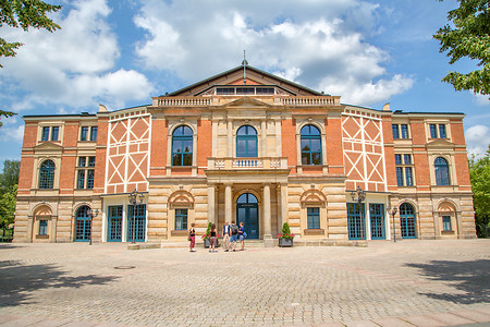 Festspielhaus Bayreuth &ndash; (02.06.2017, Bayreuth Marketing & Tourismus GmbH, Andreas Harbach &copy;&nbsp;Bayreuth Marketing & Tourismus GmbH, Andreas Harbach)