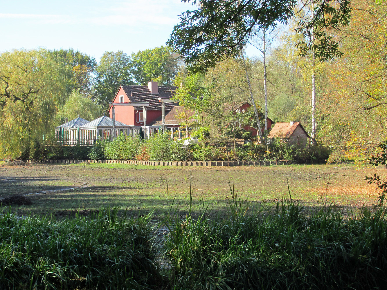 Valznerweiher (ohne Wasser) &ndash;  (VGN &copy;&nbsp;VGN GmbH)