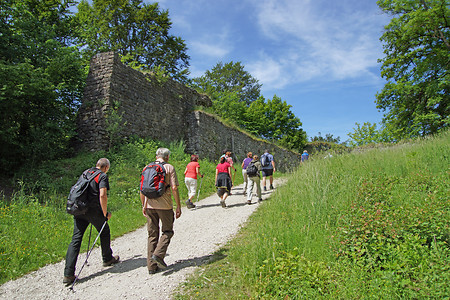 Eingang zur Burgruine Neideck &ndash; (25.05.2014, VGN &copy;&nbsp;VGN GmbH)