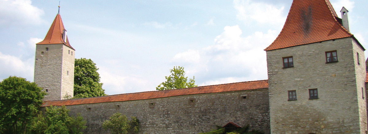 Stadtmauer Berching &ndash;  (VGN &copy;&nbsp;VGN GmbH, Stadt Berching, Stadt Beilngries, Stadler Personenschifffahrt)