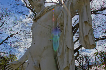 Statue im Park von Schloss Fantaisie &ndash; (VGN &copy;&nbsp;VGN GmbH)