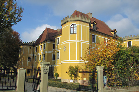 Spielzeugmuseum im Schloss Sugenheim &ndash; (10.11.2016, VGN &copy;&nbsp;VGN GmbH)