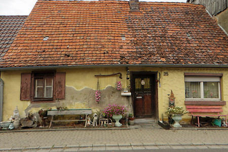 Altes Haus in Sugenheim &ndash; (10.11.2016, VGN &copy;&nbsp;VGN GmbH)