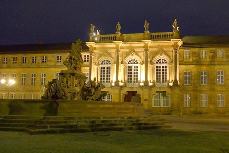 Neues Schloss bei Nacht &ndash; (21.10.2018, G. Härer &copy;&nbsp;VGN GmbH)