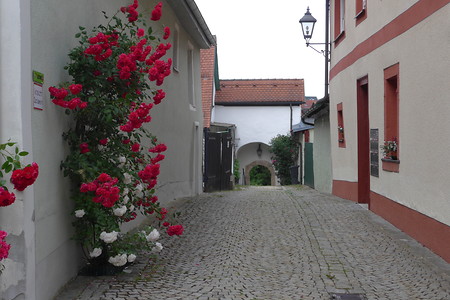 Schöne Gasse in Hollfeld &ndash; (11.08.2019, G. Härer &copy;&nbsp;VGN GmbH)