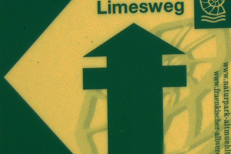 Wegweiser Ellingen I &ndash; (28.09.2015, VGN &copy;&nbsp;VGN GmbH)