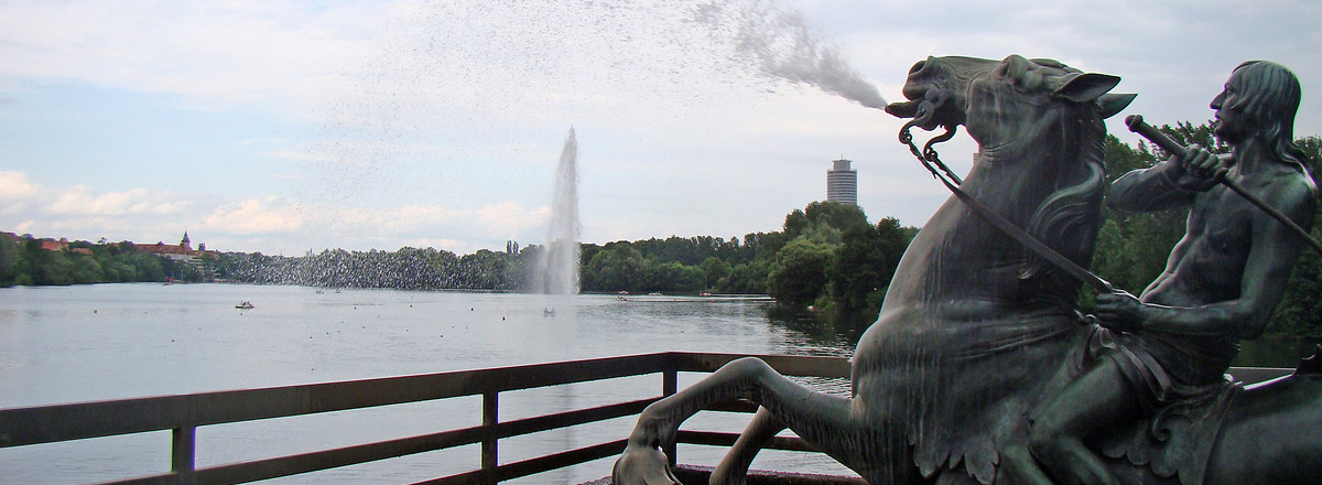 Am Wöhrder See &ndash;  (Mlnarik &copy;&nbsp;Mlnarik)