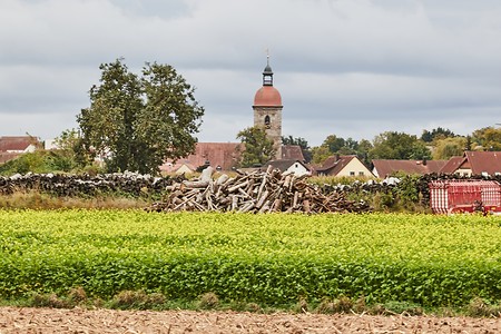Blick ins Dorf &ndash; (03.10.2020, Andrea Gaspar-Klein &copy;&nbsp;VGN GmbH)