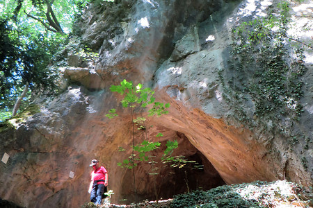 Vor der Frauenhöhle &ndash; (29.09.2015, VGN &copy;&nbsp;VGN GmbH)