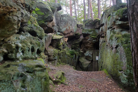 Höhleneingang &ndash; (09.02.2018, VGN &copy;&nbsp;VGN GmbH)